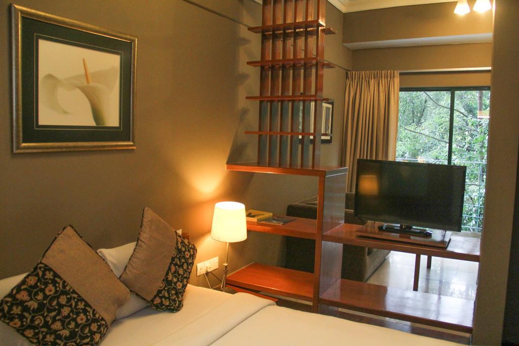 Peninsula Residence All Suite Hotel Kuala Lumpur Exterior photo